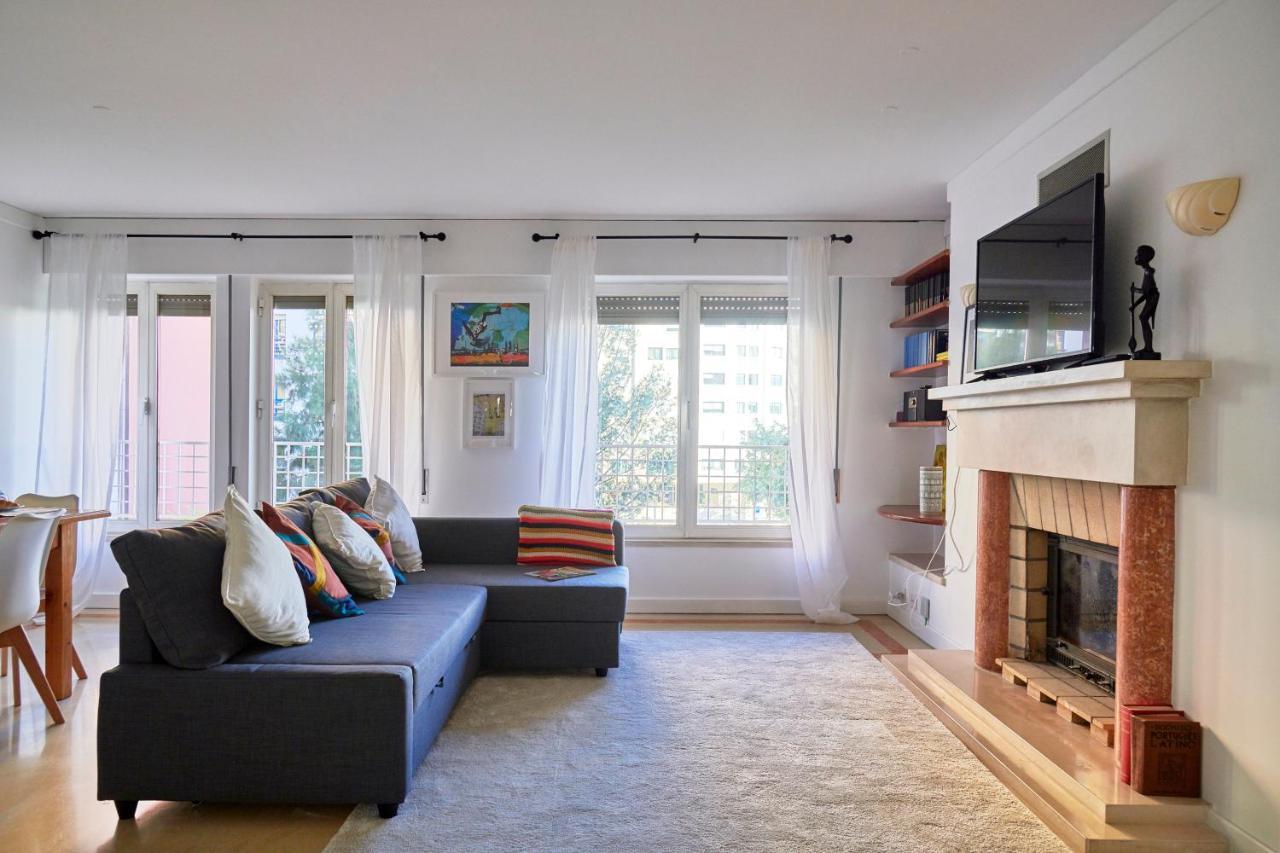 Modern Apartment With Swiming Pool & Garage - Lisbon Bagian luar foto