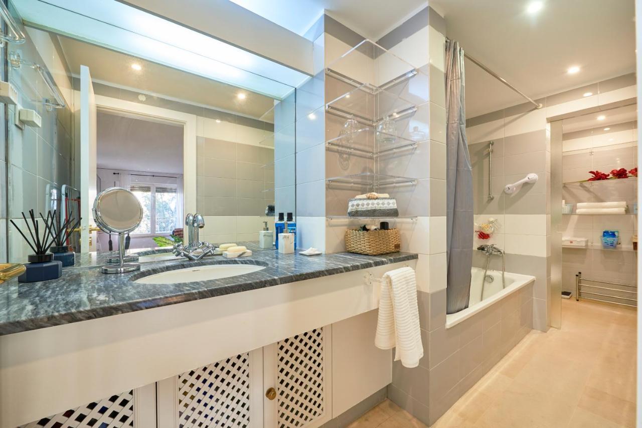 Modern Apartment With Swiming Pool & Garage - Lisbon Bagian luar foto